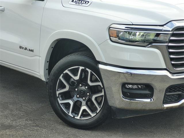 2025 RAM 1500 Laramie Crew Cab 4x4 57 Box