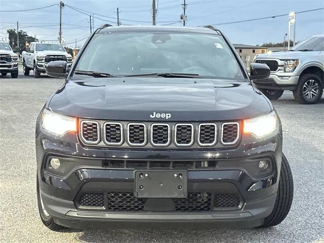 2024 Jeep Compass Latitude 4x4 2024 Jeep Compass Latitude 4x4