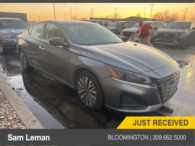 2024 Nissan Altima SV FWD