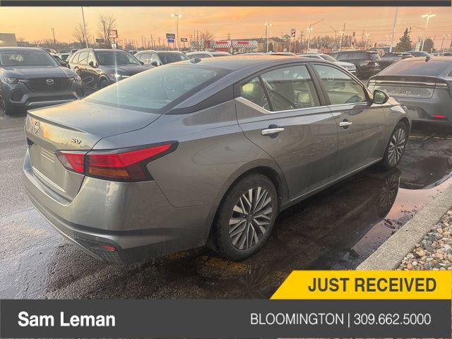 2024 Nissan Altima SV FWD