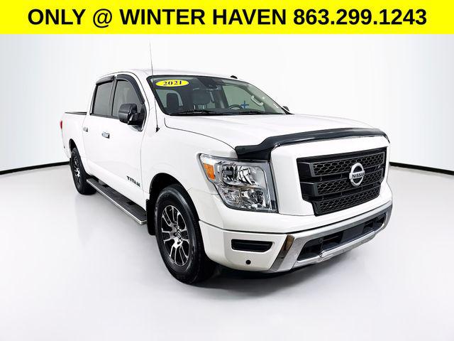 2021 Nissan TITAN Crew Cab SV 4x2