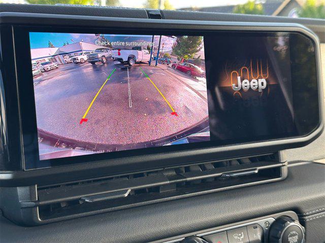 2024 Jeep Wrangler 4-Door Sahara 4x4