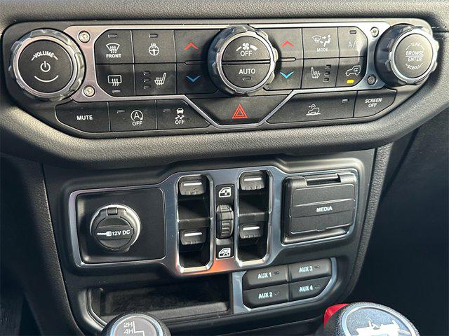 2024 Jeep Wrangler 4-Door Sahara 4x4