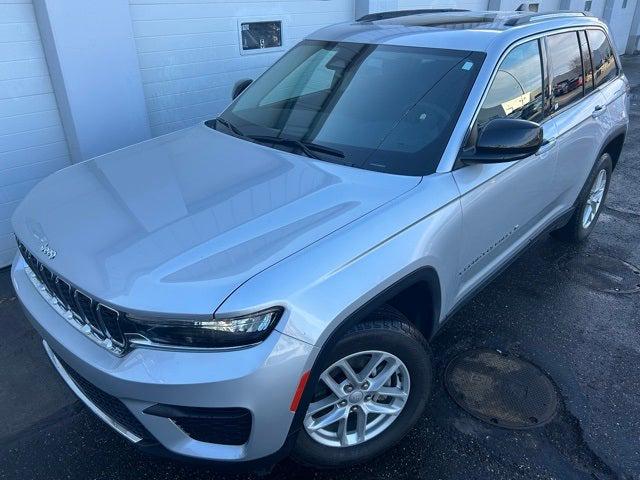 2023 Jeep Grand Cherokee Laredo X 4x4