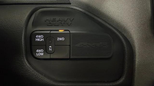 2024 Ram 3500 Tradesman Crew Cab 4x4 6'4" Box