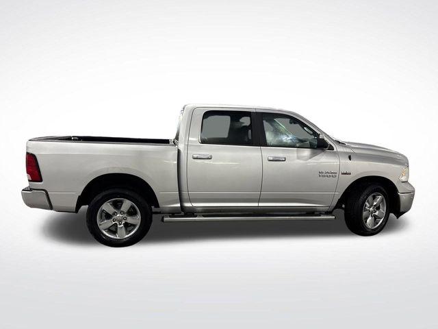 2017 RAM 1500 Big Horn Crew Cab 4x4 57 Box