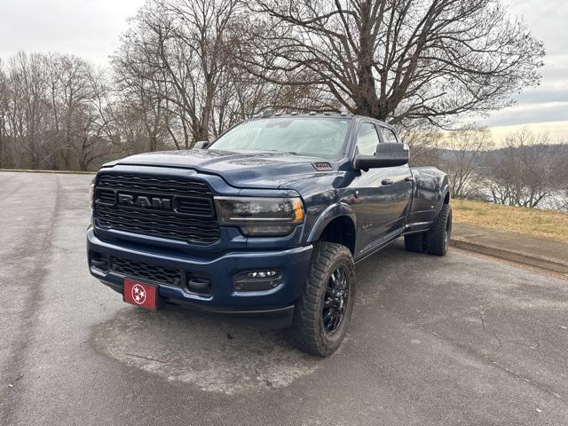 2022 RAM 3500 Limited Crew Cab 4x4 8 Box