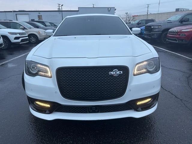 2023 Chrysler 300 300C