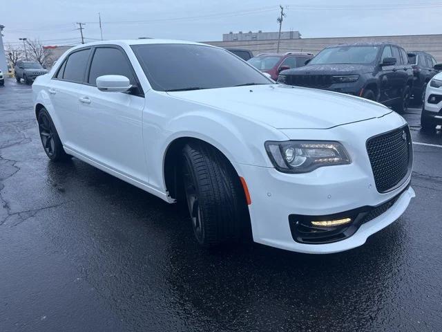 2023 Chrysler 300 300C