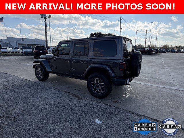 2025 Jeep Wrangler 4-Door Sahara 4x4