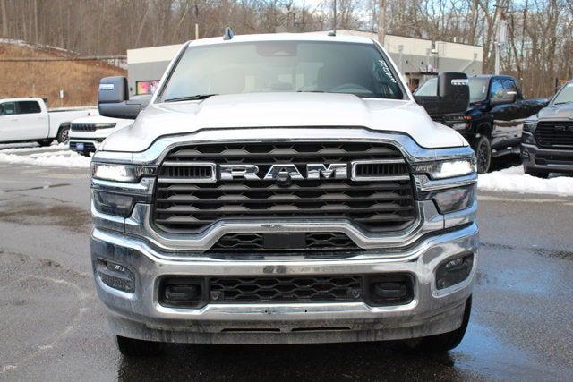 2025 RAM 2500 Big Horn Crew Cab 4x4 64 Box