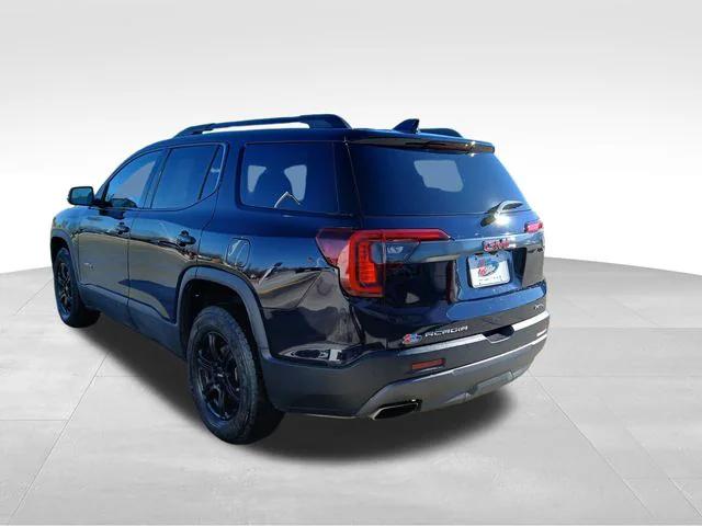 2022 GMC Acadia AT4
