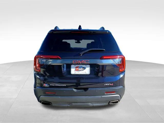 2022 GMC Acadia AT4