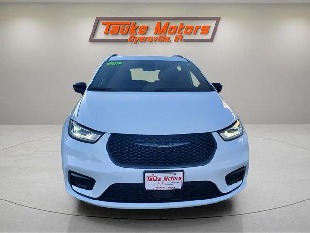 2026 Chrysler Pacifica PACIFICA LIMITED AWD