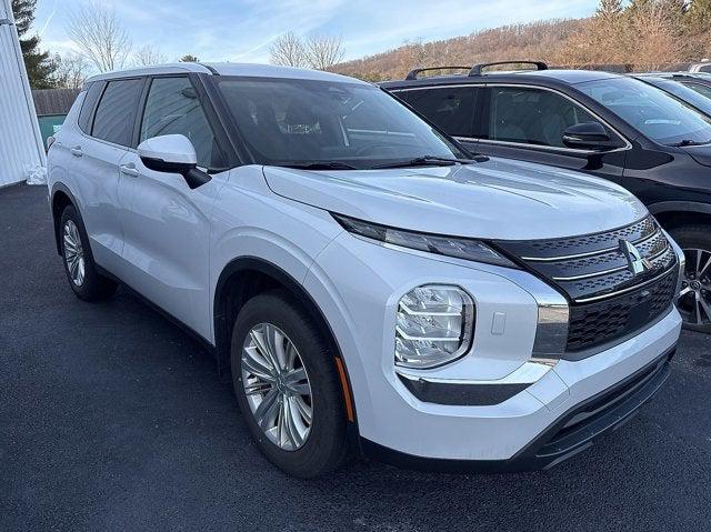 2022 Mitsubishi Outlander ES 2.5 S-AWC