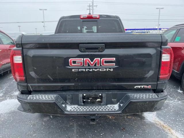 2023 GMC Canyon AT4