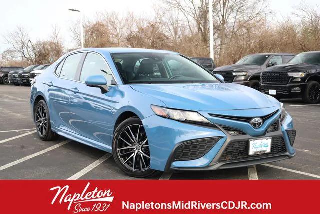 2024 Toyota Camry SE
