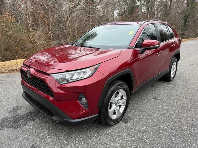 2020 Toyota RAV4 XLE 2020 Toyota RAV4 XLE