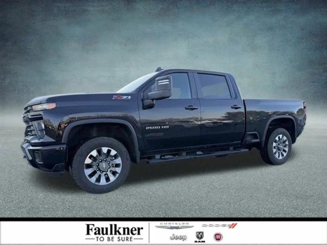 2024 Chevrolet Silverado 2500HD 4WD Crew Cab Standard Bed Custom