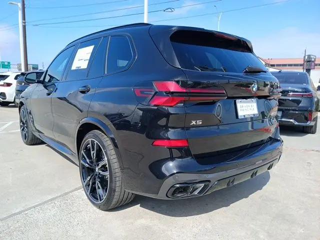 2026 BMW X5 M60i