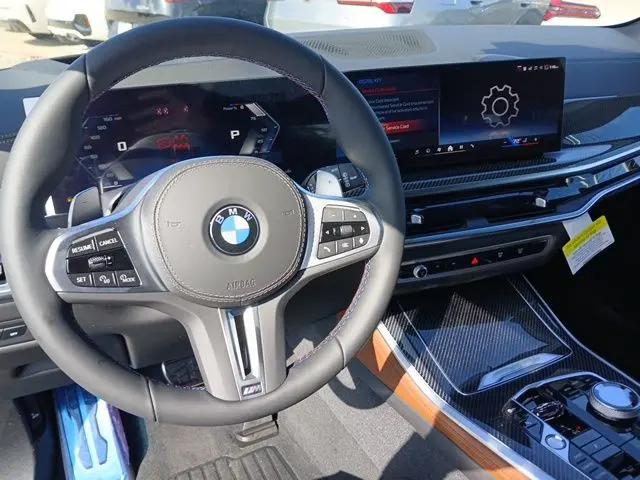 2026 BMW X5 M60i