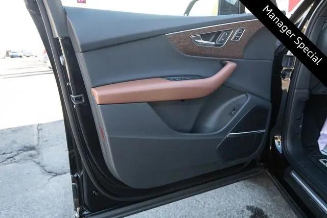 2026 Audi Q7 Premium 45 TFSI quattro tiptronic