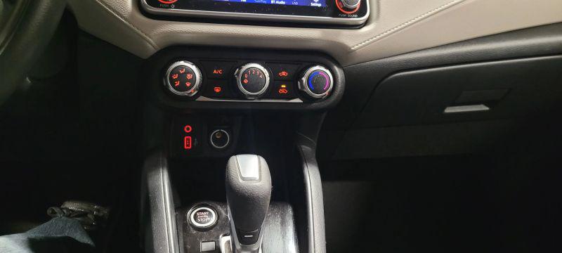 2021 Nissan Versa SV Xtronic CVT