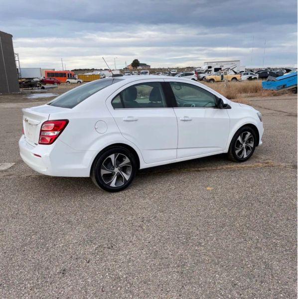 2019 Chevrolet Sonic Premier Auto