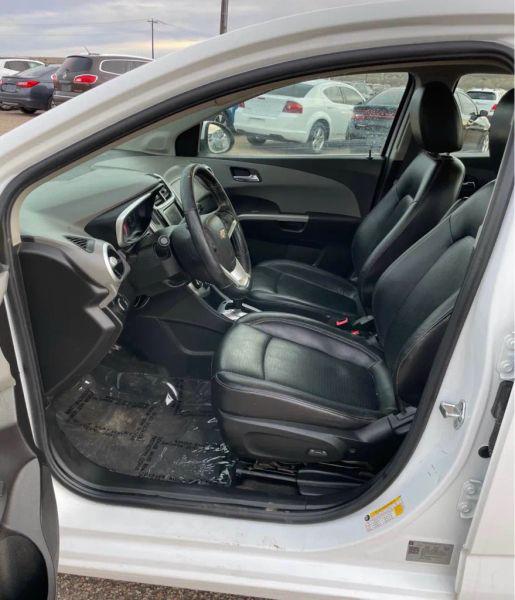 2019 Chevrolet Sonic Premier Auto