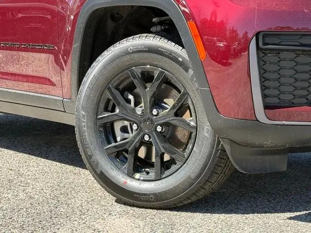 2026 Jeep Grand Cherokee L Altitude 4x4