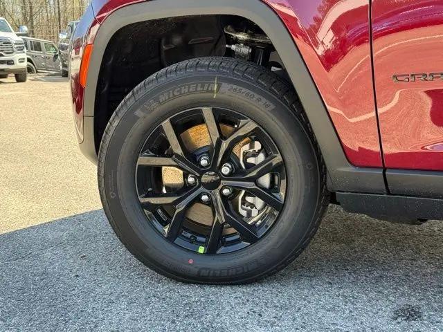 2026 Jeep Grand Cherokee L Altitude 4x4