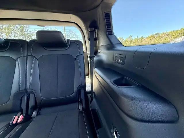 2026 Jeep Grand Cherokee L Altitude 4x4
