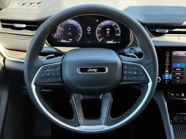 2026 Jeep Grand Cherokee L Altitude 4x4