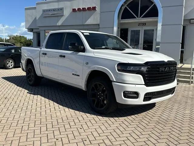 2026 Ram 1500 Laramie Crew Cab 4x4 5'7" Box