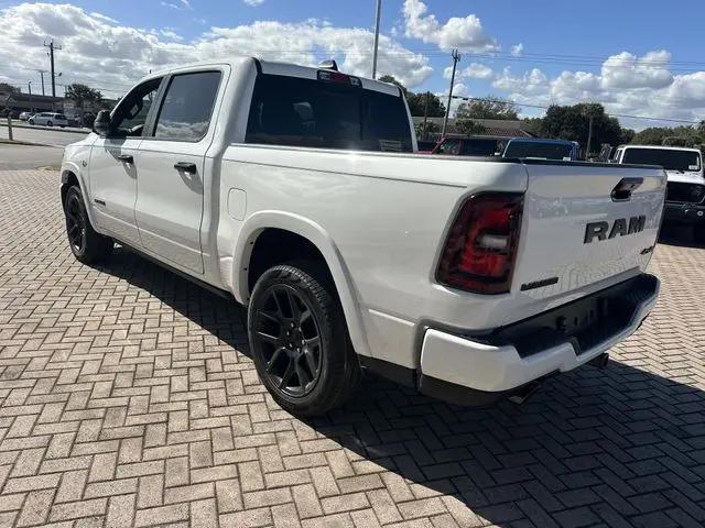 2026 Ram 1500 Laramie Crew Cab 4x4 5'7" Box