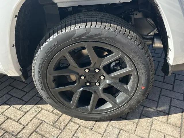 2026 Ram 1500 Laramie Crew Cab 4x4 5'7" Box