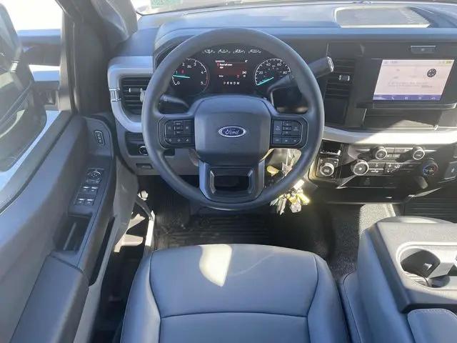 2026 Ford F-350 XLT