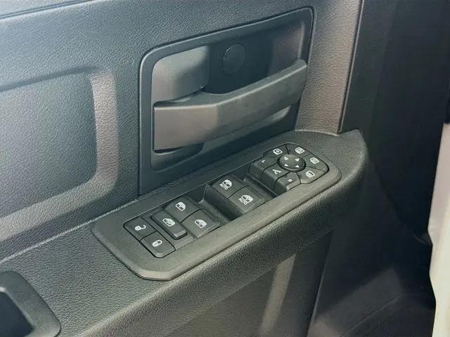 2026 Ram 2500 Black Express Crew Cab 4x4 8" Box