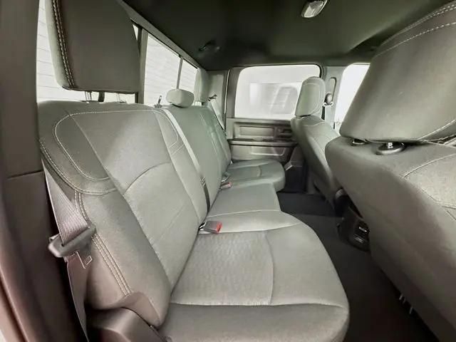 2026 Ram 2500 Black Express Crew Cab 4x4 8" Box