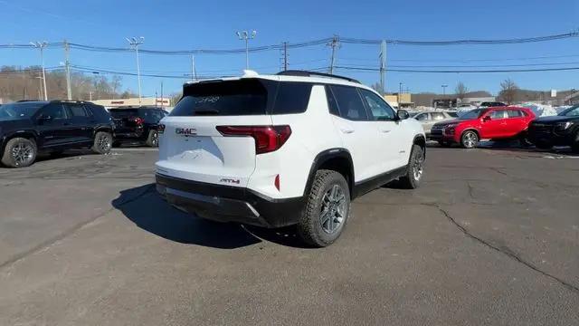 2026 GMC Terrain AWD AT4