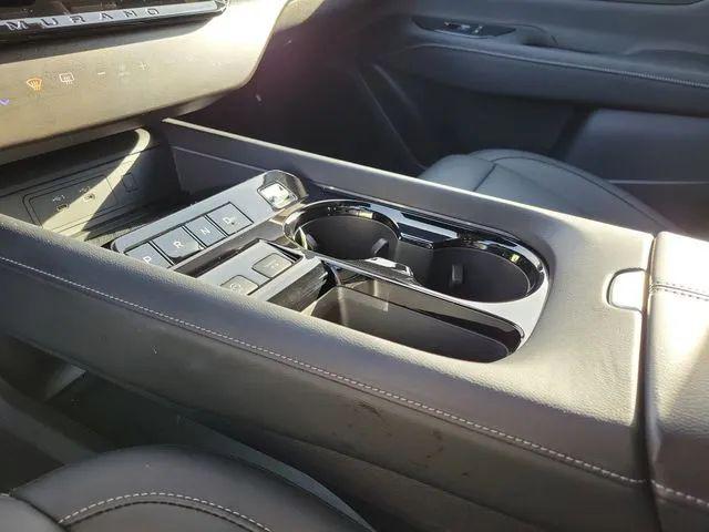 2025 Nissan Murano SV