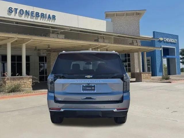 2026 Chevrolet Suburban LT, RWD