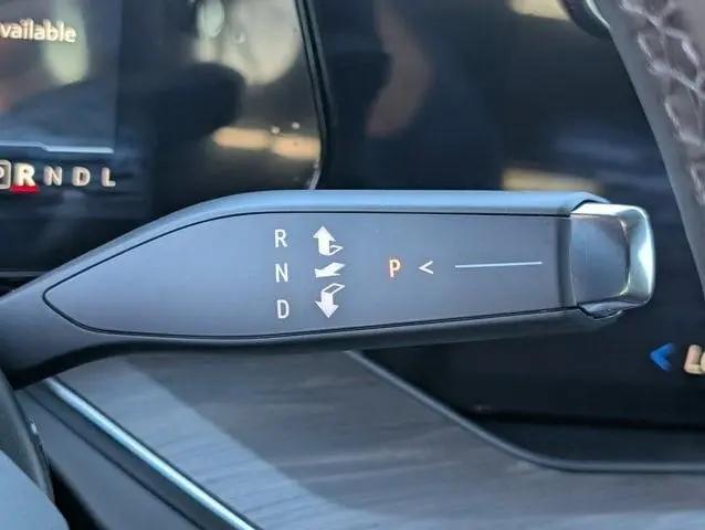 2026 Chevrolet Suburban LT, RWD