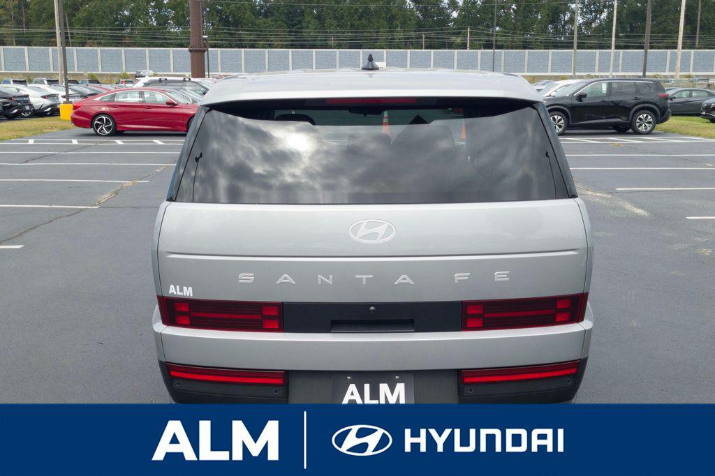 New 2026 Silver Hyundai SE FWD image 7
