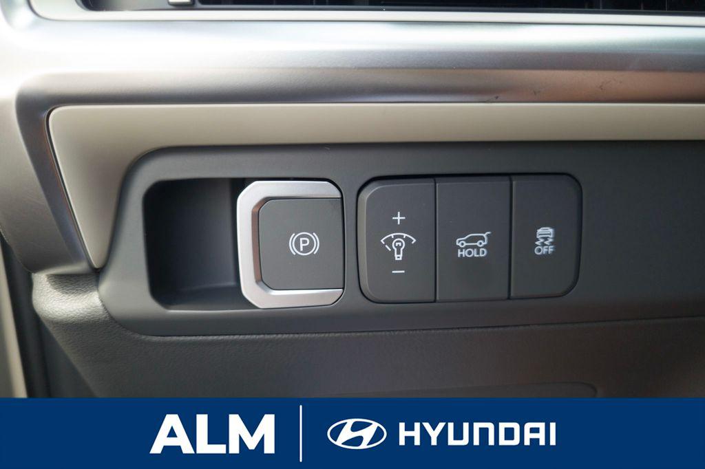 New 2026 Silver Hyundai SE FWD image 30