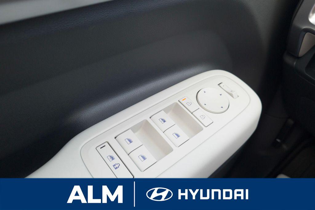New 2026 Silver Hyundai SE FWD image 31