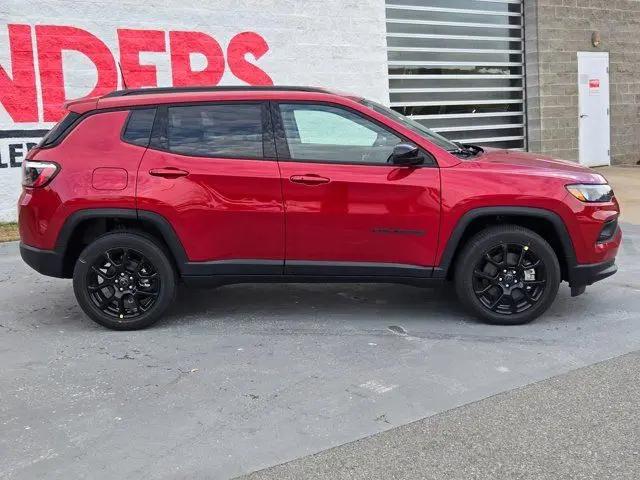 2026 Jeep Compass Latitude Altitude
