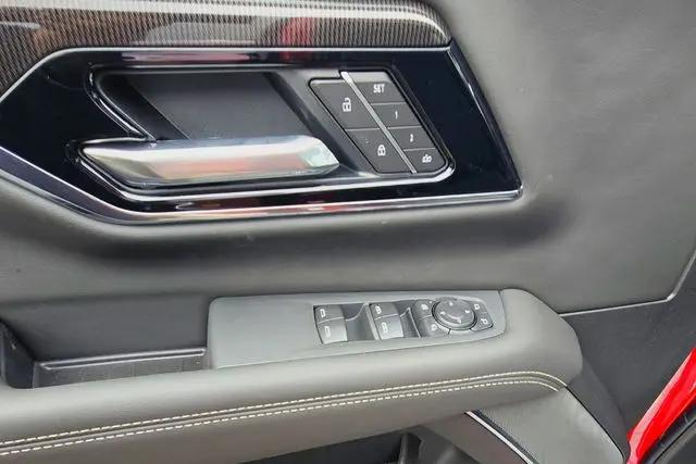 2026 GMC Yukon XL 4WD Elevation
