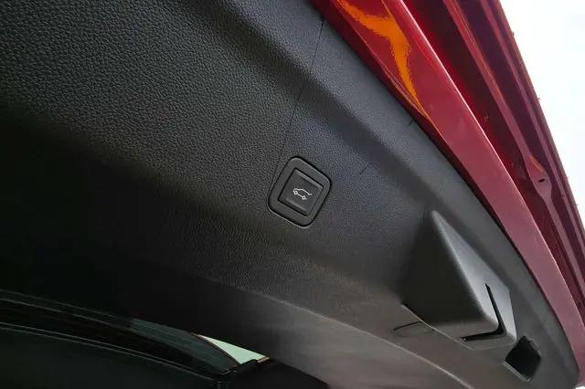 2026 GMC Yukon XL 4WD Elevation