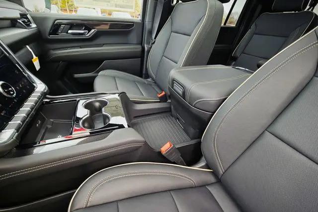 2026 GMC Yukon XL 4WD Elevation